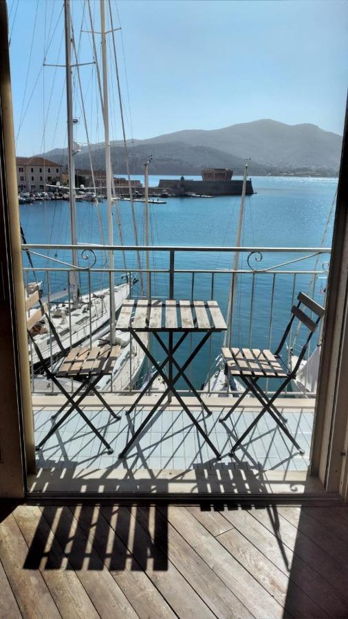 Monolocale La Darsena Apartment Portoferraio Exterior photo